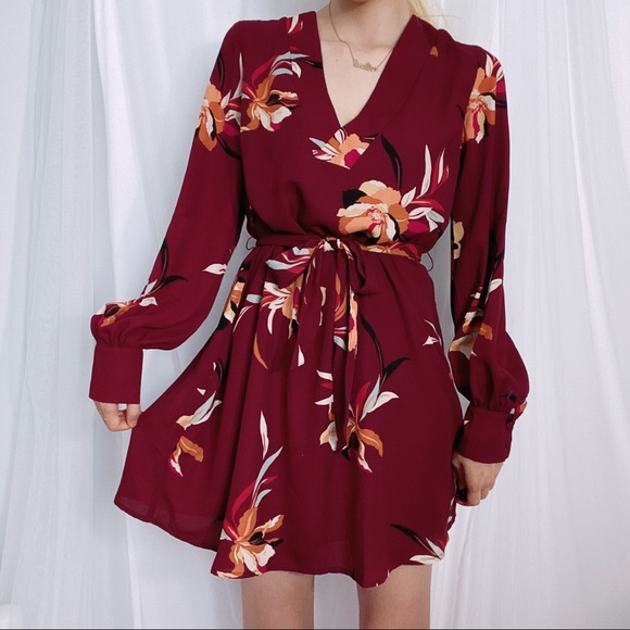 SOLD🎉Plum Floral Wrap Dress Long Sleeve Kimono - Picture 9 of 12